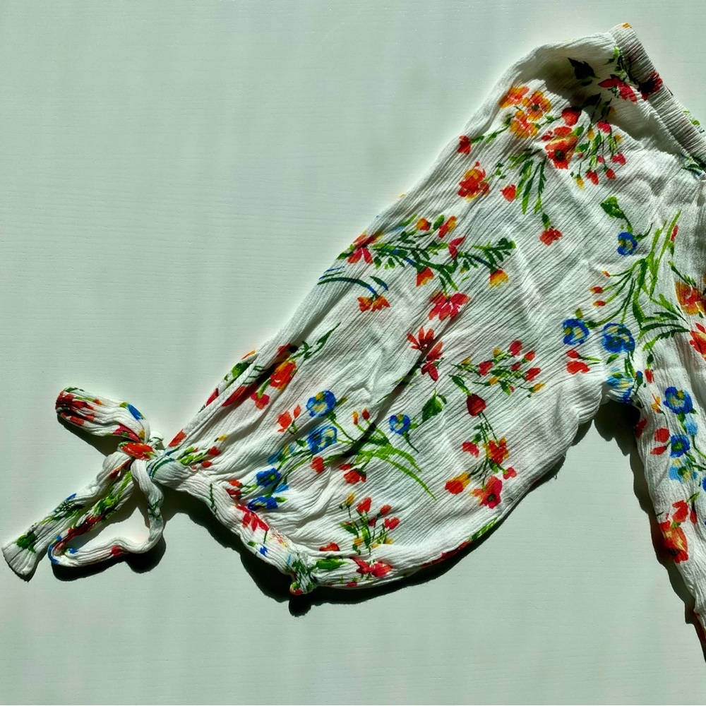 Ambiance Floral Off-Shoulder Blouse - Multicolor - Picture 3 of 6
